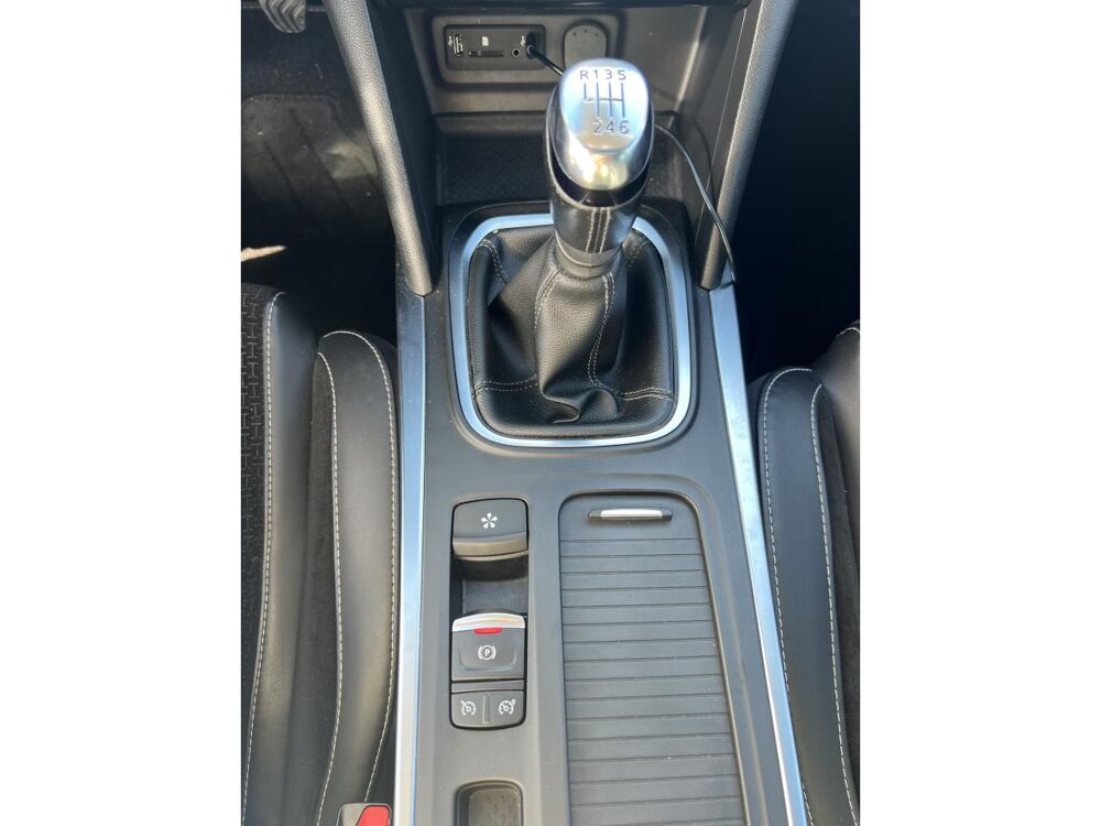 M&eacute;gane 1.2 Energy TCe - 130 IV BERLINE Intens PHASE 1 2017 occasion 49070 Beaucouz&eacute;