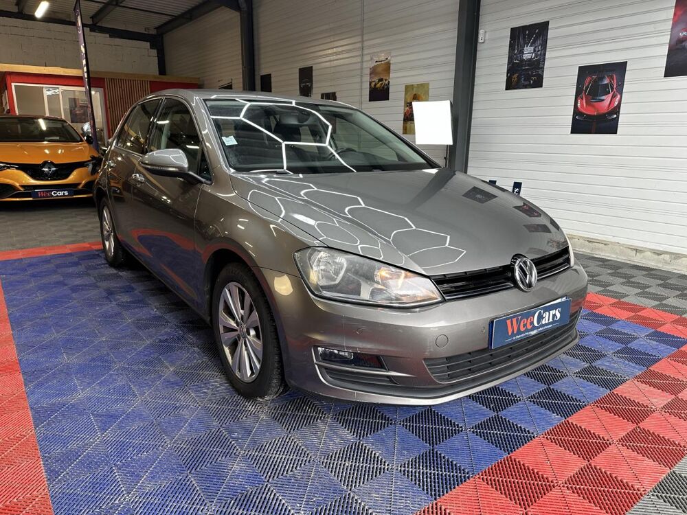 Golf 1.4 16V TSI ACT BlueMotion - 140 VII BERLINE Confortline PH 2014 occasion 33370 Artigues-pr&egrave;s-Bordeaux