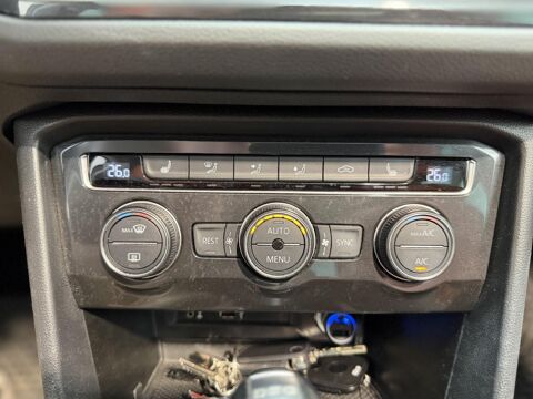 Tiguan 1.4 TSI 150CH ACT CARAT EXCLUSIVE DSG BVA GARANTIE 12 MOIS 2017 occasion 16000 Angoul&ecirc;me