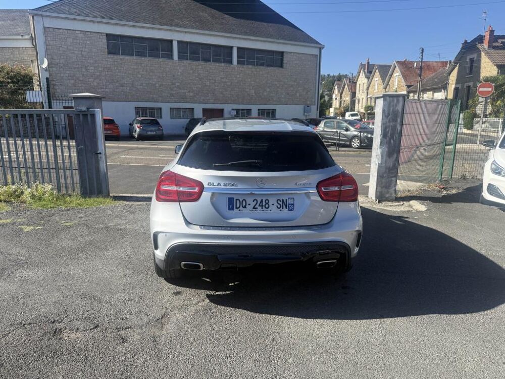 Classe GLA 250 - 211ch BV 7G-DCT Fascination 4-Matic TOIT OUVRANT + GP 2015 occasion 19100 Brive-la-Gaillarde