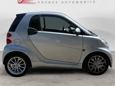 ForTwo Smart Coupe 1.0i - 71 mhd - BV Softouch Passion PHASE 2 2011 occasion 13400 Aubagne