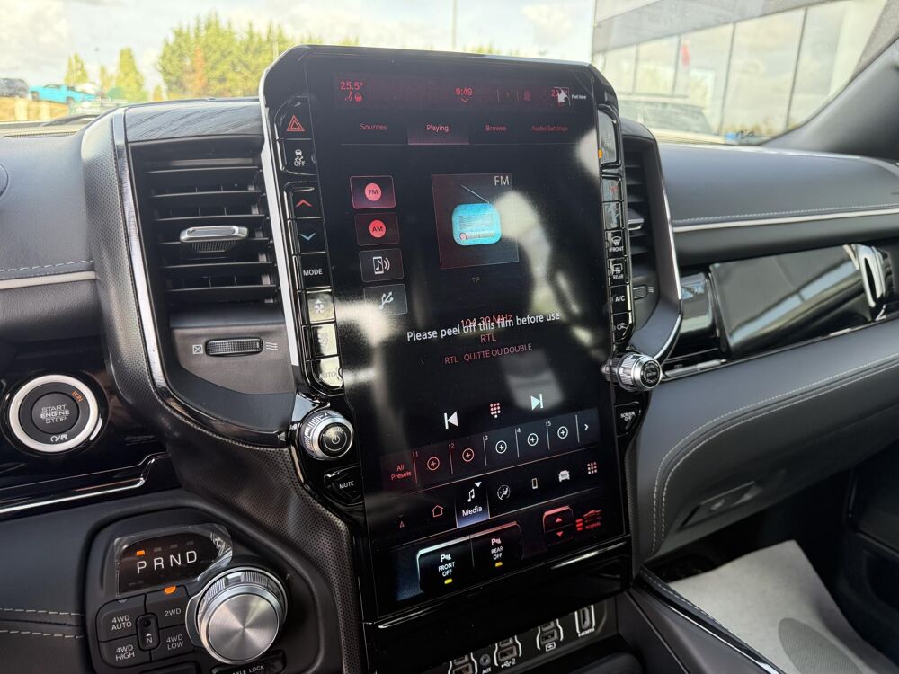 RAM 1500 CREW LIMITED NIGHT EDITION BOX HAYON MULTI V8 5,7L 2026 occasion 91830 Le Coudray-Montceaux