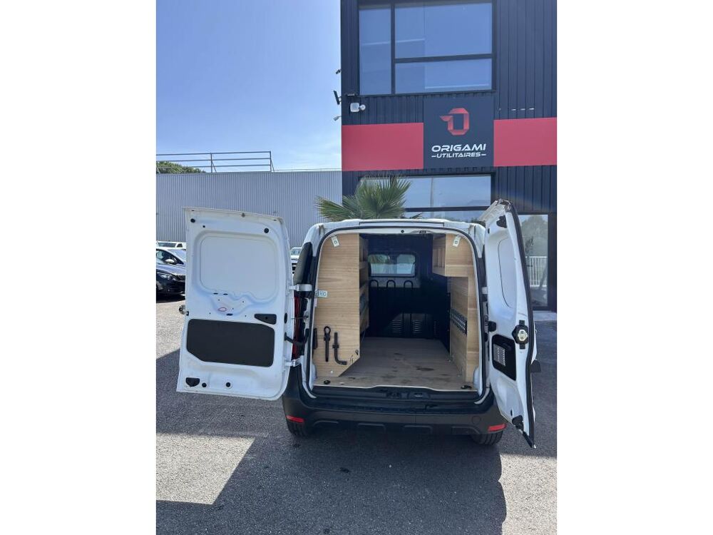 Express 1.3 Tce - 100 VAN FOURGON Confort 2024 occasion 44700 Orvault