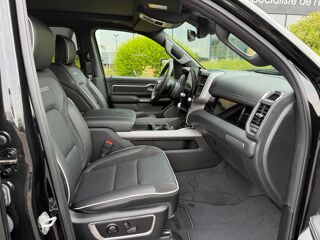 RAM 1500 CREW LAIE SPORT NIGHT EDITION 2025 occasion 91830 Le Coudray-Montceaux