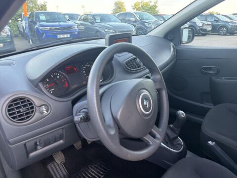 Clio III 1.5 dci 75 collection business eco&sup2; 5p 2013 occasion 57525 Talange