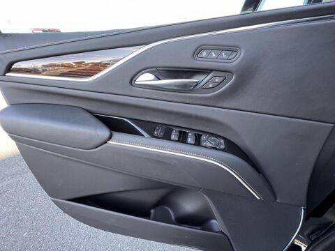 Escalade ESV Premium Luxury V8 6.2L CTTE FOURGON 2023 occasion 91830 Le Coudray-Montceaux