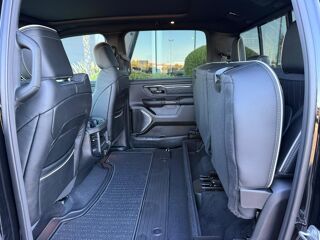 RAM 1500 CREW LIMITED NIGHT EDITION BOX HAYON MULTI V8 5,7L 2026 occasion 91830 Le Coudray-Montceaux