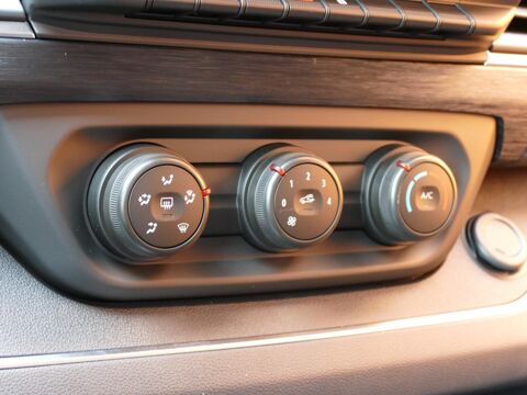 Trafic III FOURGON L2H1 3000 KG 2.0 DCI 150 ADVANCE - BVA9 2025 occasion 77090 Coll&eacute;gien