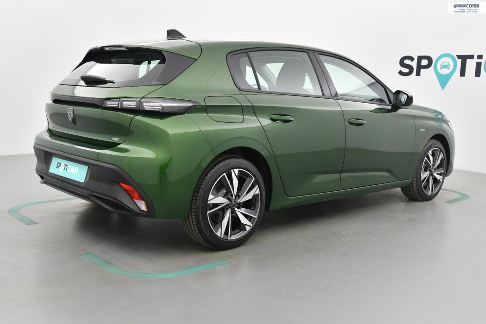 308 Berline Active Pack HYBRID 180 e-EAT8 2022 occasion 17500 Jonzac