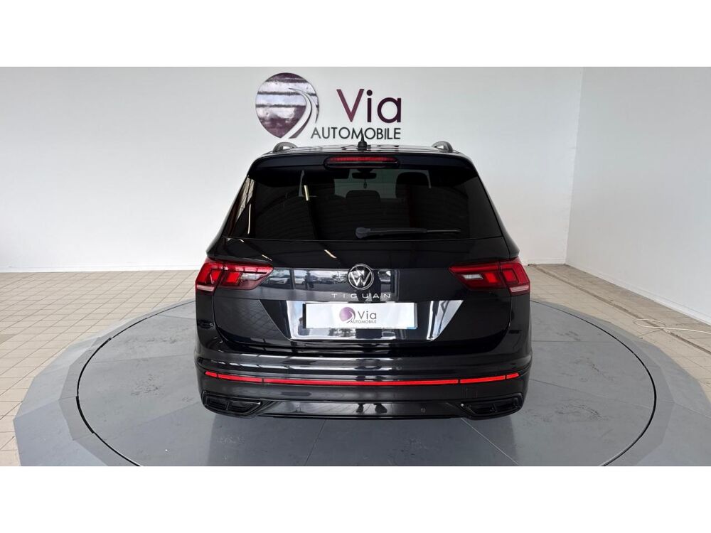 Tiguan 2.0 - 150ch - R-Line 4Motion / TOIT OUVRANT / ATTELAGE / CAR 2020 occasion 17600 Saujon