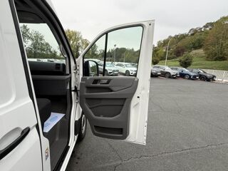 Crafter 35 L3H3 2.0 TDI - 140 FOURGON Van Business TVA RECUPERABLE + 2022 occasion 19100 Brive-la-Gaillarde