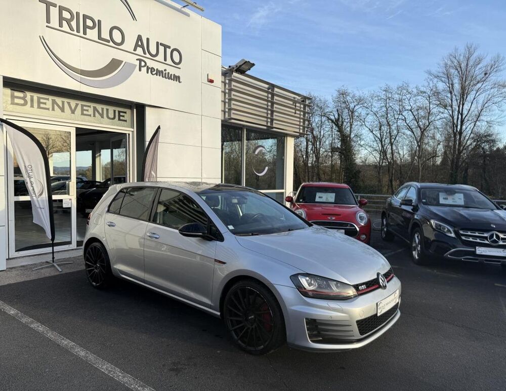 Golf GTI 2.0 16V TSI BlueMotion - 230 BERLINE GTI Performance SUI 2013 occasion 19100 Brive-la-Gaillarde