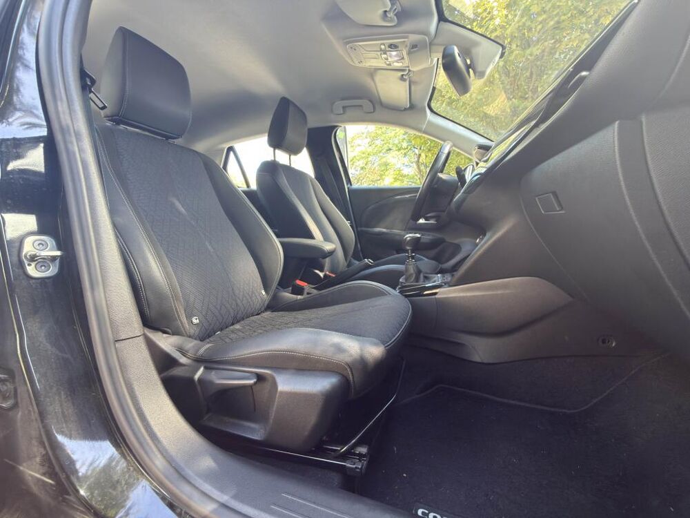 Corsa 1.2i Turbo - 100 S&S F BERLINE Elegance PHASE 1 2020 occasion 77185 Lognes