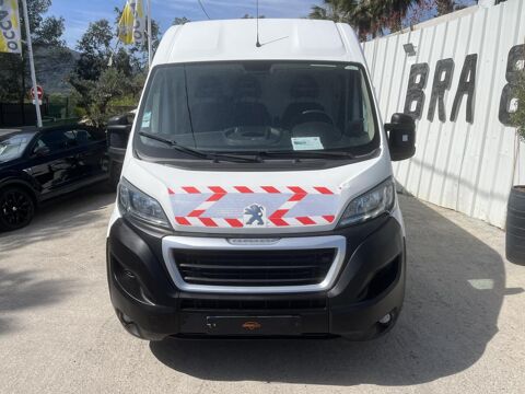 Boxer II 2.0 BLUEHDI 130 PREMIUM PACK 335 L3H2 &eacute;quip&eacute; atelier 2018 occasion 83490 Le Muy