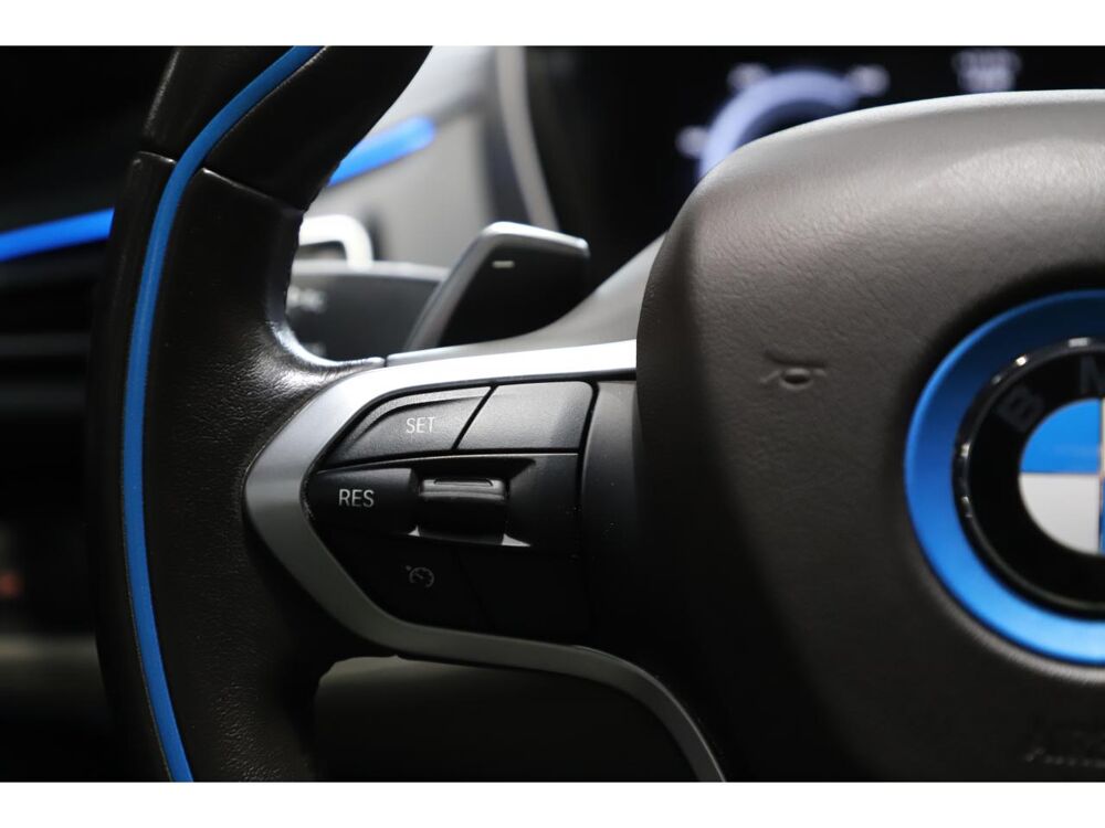 i8 Pure Impulse 2015 occasion 06550 La Roquette-sur-Siagne