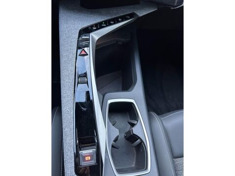 5008 ALLURE HYBRID 136ch E-DCS6 2025 occasion 44700 Orvault