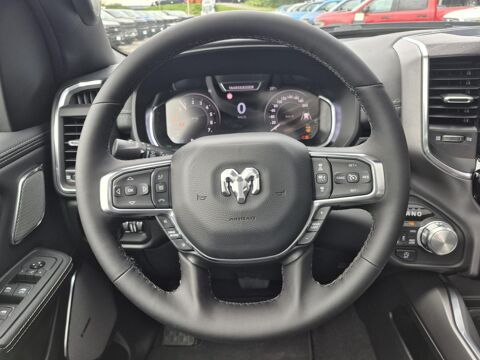 RAM 1500 CREW LAIE SPORT NIGHT EDITION AIR BOX HAYON MULTI 2025 occasion 91830 Le Coudray-Montceaux