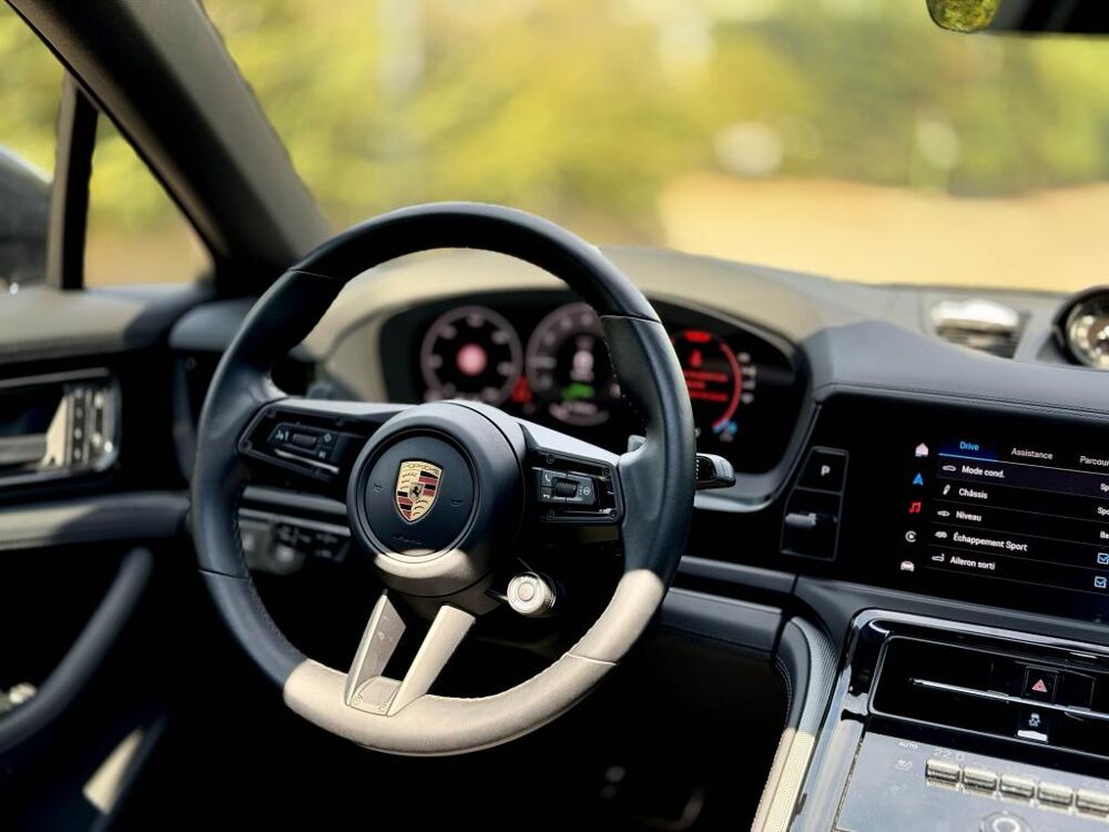Panamera 4 E-HYBRID - 2.9i V6 - PDK - CHRONO - TOIT - PSE - ACTIVE RI 2024 occasion 13760 Saint-Cannat
