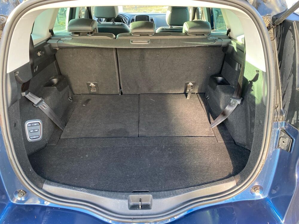 Grand scenic IV 1.7 blue dci 120 intens 7pl 2019 occasion 85150 Les Achards