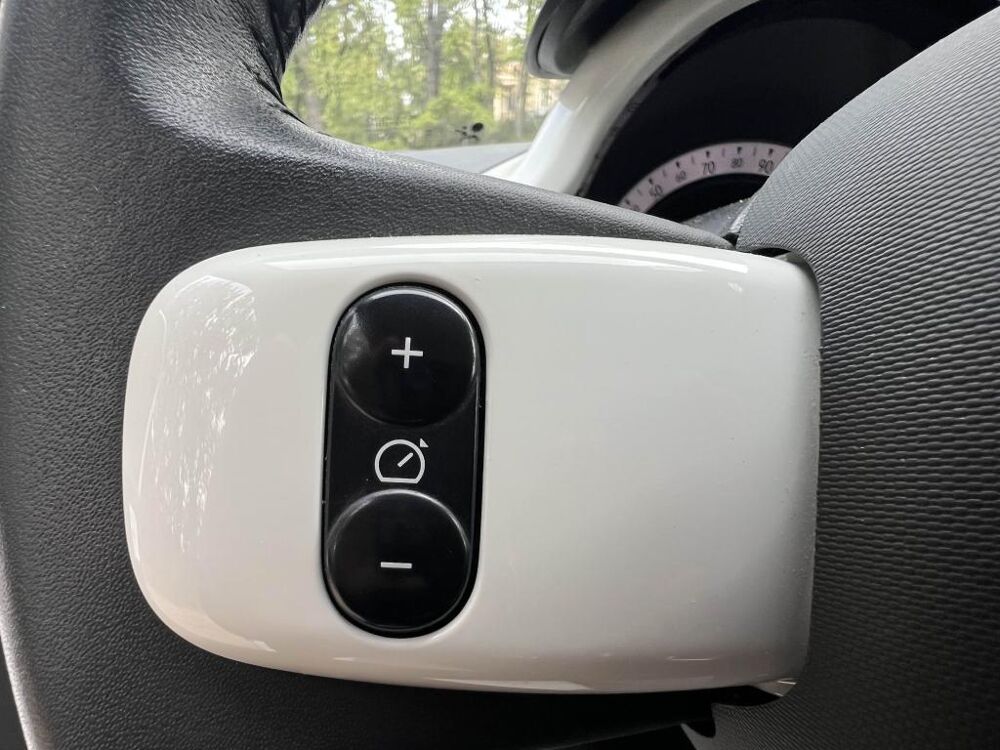 Twingo E-Tech - BVA- CAMERA RECUL - CARPLAY 2022 occasion 13760 Saint-Cannat