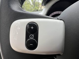Twingo E-Tech - BVA- CAMERA RECUL - CARPLAY 2022 occasion 13760 Saint-Cannat
