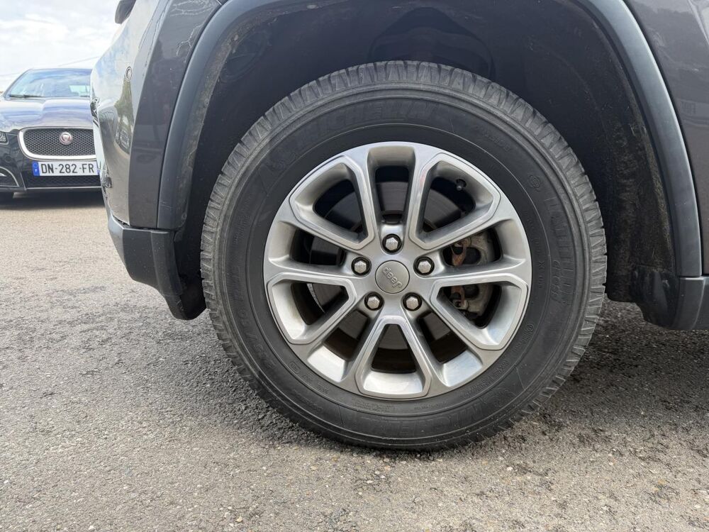 Grand Cherokee 3.0 CRD FAP - BVA 2011 Limited PHASE 2 2015 occasion 33450 Montussan