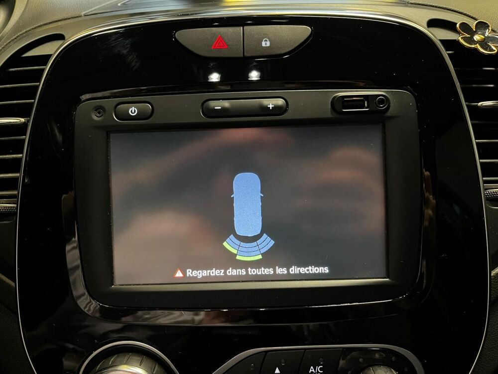 Captur - 1.5 DCi 90CH BVM5 - INTENS - GARANTIE 6 MOIS MINIMUM 2018 occasion 33700 M&eacute;rignac