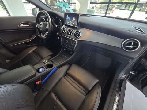 Classe GLA 200 d - BV 7G-DCT - Fascination 4-Matic 2016 occasion 38400 Saint-Martin-d'H&egrave;res