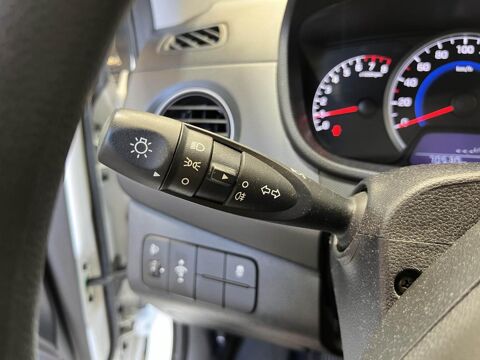 i10 1.0 INTUITIVE S&S - CLIM - BLUETOOTH - REGULATEUR 2018 occasion 13760 Saint-Cannat