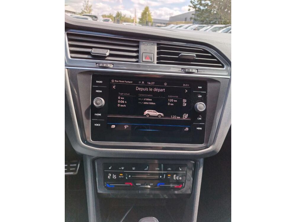 Tiguan R-LINE EXCLUSIVE EHYBRID 245ch DSG6 RECHARGEABLE 2021 occasion 44700 Orvault