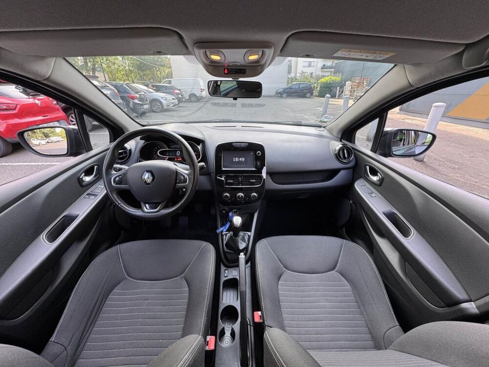 Clio 1.2i 16V - 75 IV BERLINE Limited PHASE 2 2018 occasion 77185 Lognes