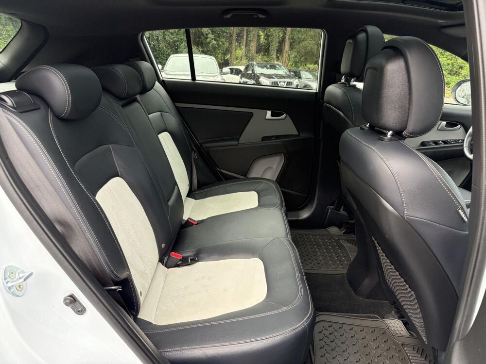Sportage 1.7 CRDI 115ch / 2015 / prenium / reprise possible 2015 occasion 30260 Orthoux-S&eacute;rignac-Quilhan