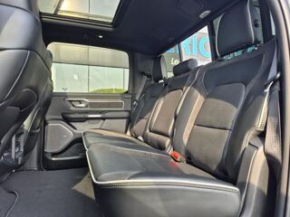 RAM 1500 CREW LAIE SPORT NIGHT EDITION AIR BOX HAYON MULTI 2025 occasion 91830 Le Coudray-Montceaux