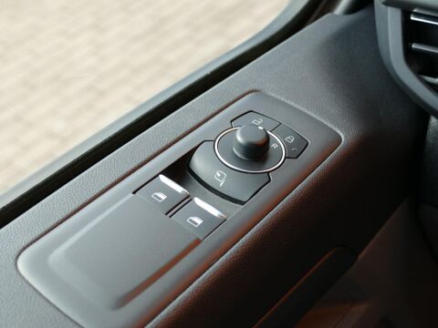 Tourneo VP II 2.0 150 EcoBlue - 320 L2 Titanium 2024 occasion 77090 Coll&eacute;gien