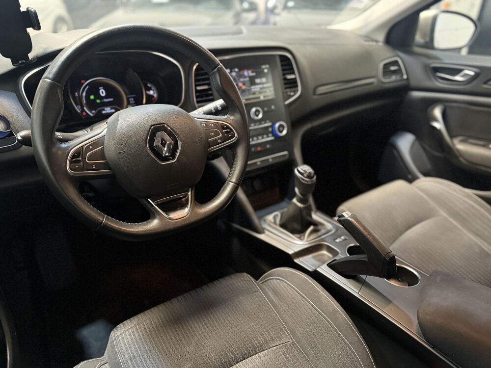 M&eacute;gane 1.2 Energy TCe - 130 Zen SUIVI RENAULT GARANTIE 12 MO 2016 occasion 94360 Bry-sur-Marne