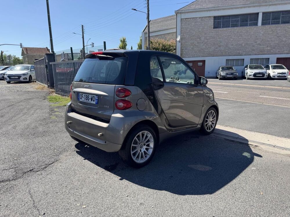 ForTwo Smart Coupe 1.0i - 71 mhd - Bva + clim Avec permis 2012 occasion 19100 Brive-la-Gaillarde