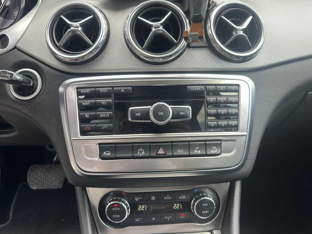 Classe GLA 220 CDI - BV 7G-DCT - BM X156 Sensation - GARANTTIE 12 MOIS 2014 occasion 33450 Montussan