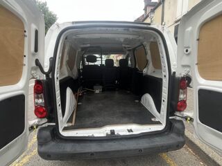 Partner 1.6 HDi 100CH - ECRAN TACTLE MULTIMEDIA - RADAR DE RECUL - 2017 occasion 78760 Jouars-Pontchartrain
