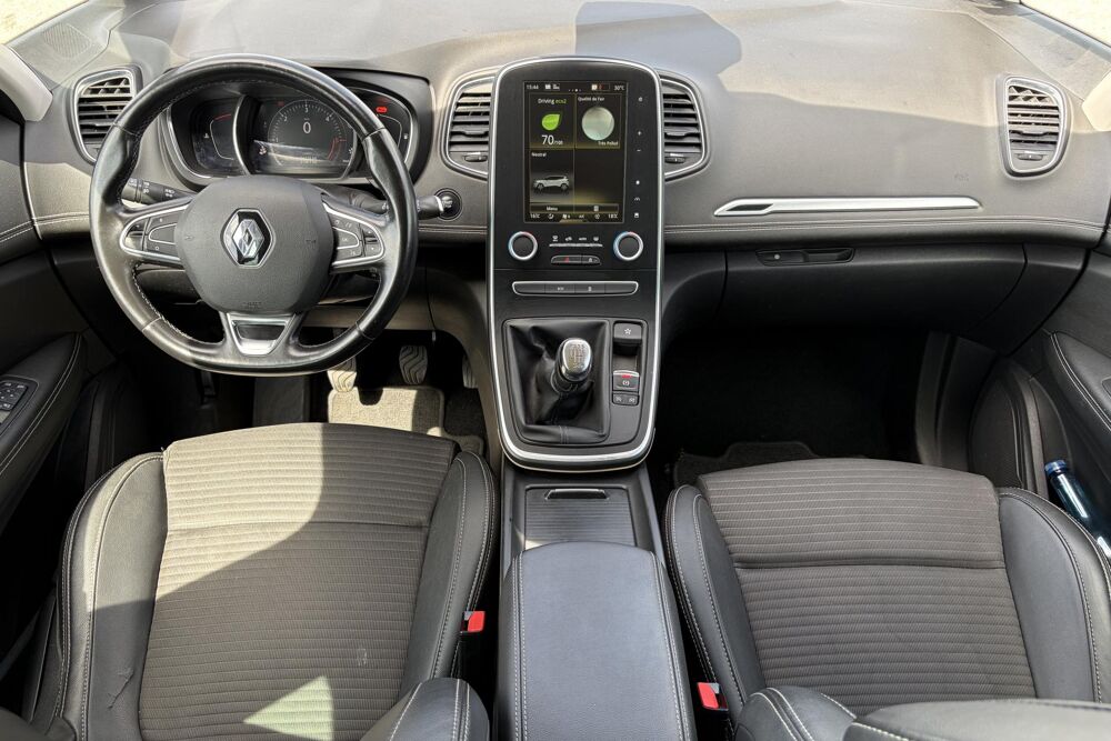 Sc&eacute;nic 1.5 dCi 110 IV MONOSPACE Intens BUSINESS 2017 occasion 78760 Jouars-Pontchartrain
