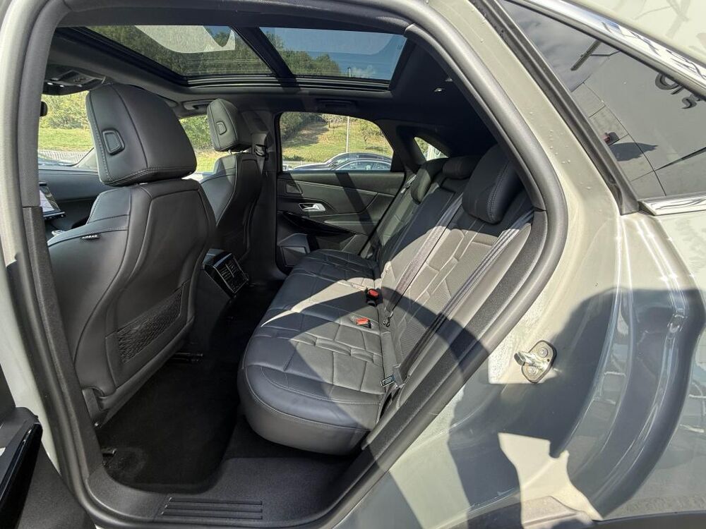 DS3 DS7 1.5 BlueHDi - 130 - BV EAT8 Opera GPS + ATTELAGE + TOIT 2023 occasion 19100 Brive-la-Gaillarde