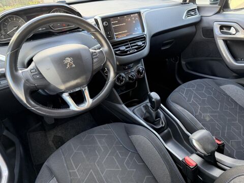 2008 1.2i PureTech 82cv - Style occasion 34400 LUNEL