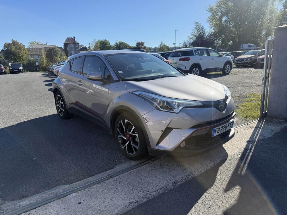 Divers Hybride 122h - BV e-CVT Graphic GPS + CAMERA AR + CLIM 2018 occasion 19100 Brive-la-Gaillarde