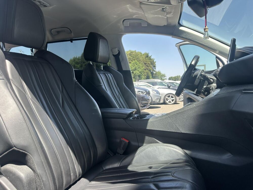 5008 II 1.5 BlueHDi S&S - 130ch- boite auto EAT8 Style - garant 2019 occasion 33450 Montussan
