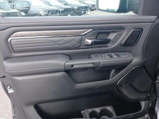 RAM 1500 CREW LIMITED V8 5.7L HEMI HAYON MULTI 2026 occasion 91830 Le Coudray-Montceaux