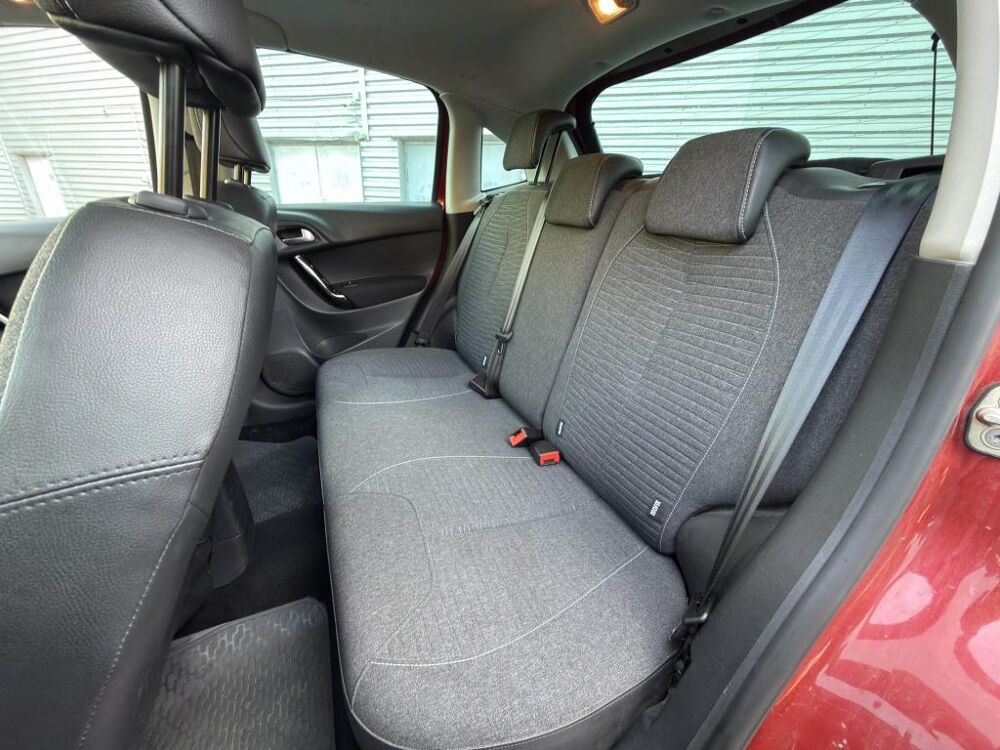 C3 1.6 BlueHDi - 100 BERLINE Exclusive PHASE 2 - CAMERA DE RECU 2016 occasion 77185 Lognes