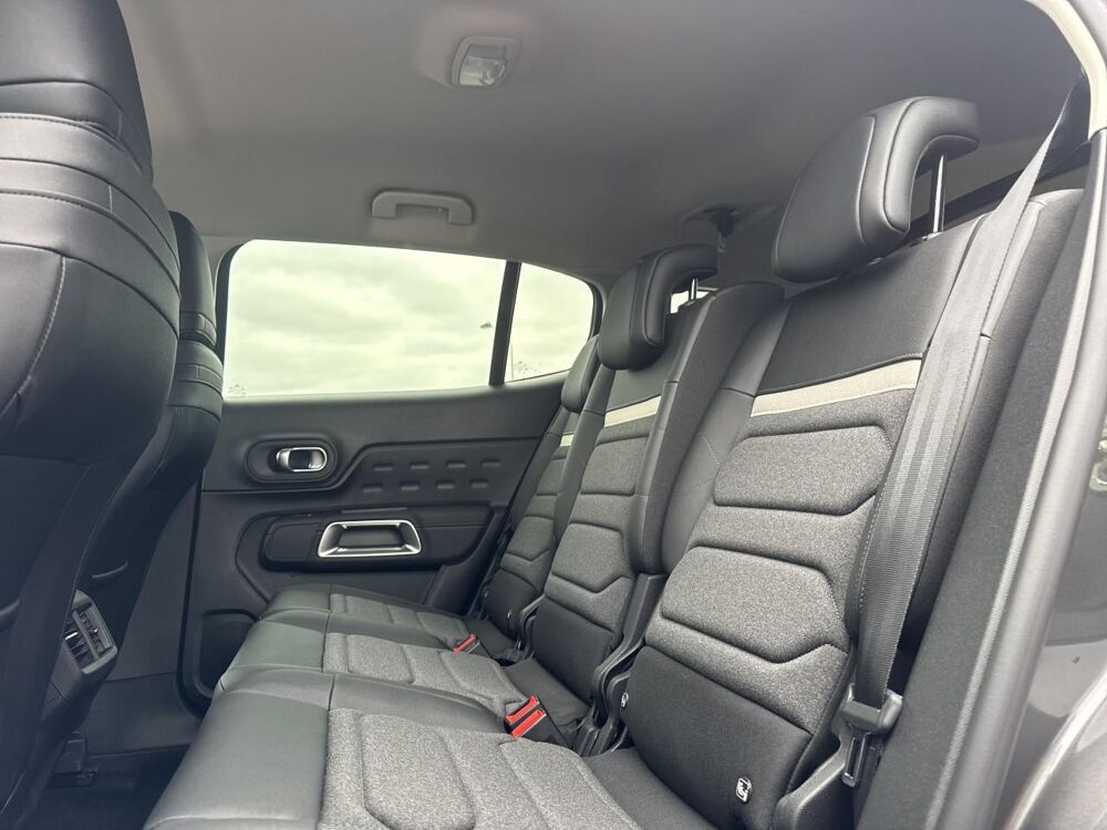 C5 aircross 1.5 bluehdi 130 max boite automatique 2025 occasion 85150 Les Achards