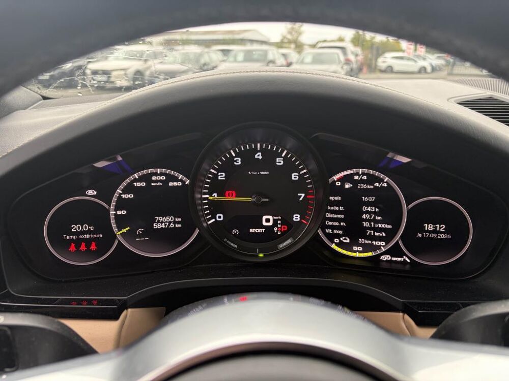 Cayenne COUPE E-Hybrid V6 462 BVA Tiptronic S&S 2023 occasion 44700 Orvault