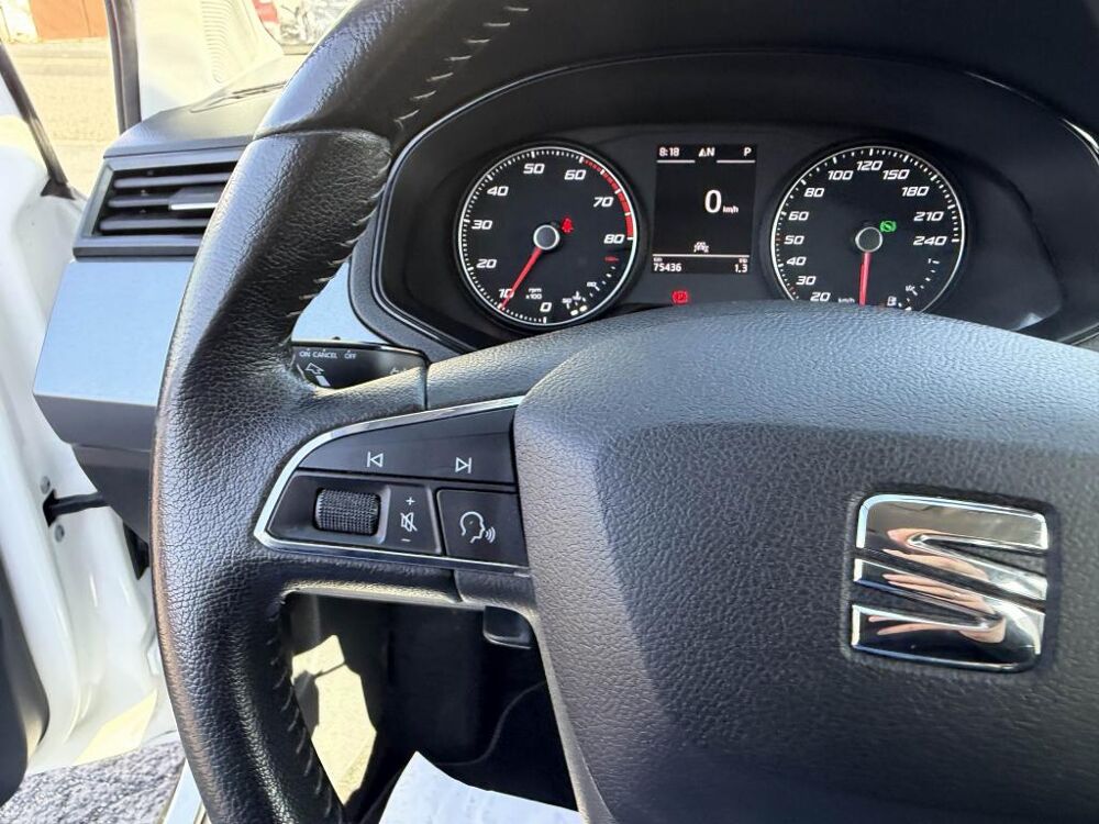 Arona 1.0 EcoTSI - 115 SS Bva Xcellence gps + clim + radar AR 2019 occasion 19100 Brive-la-Gaillarde