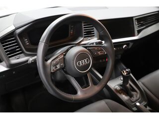 A1 1.0 30 TFSI 110 S line S-Tronic Sportback 2024 occasion 06550 La Roquette-sur-Siagne