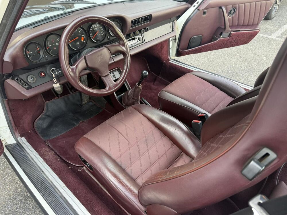 911 3.2 Carrera SC Maching Number 1984 occasion 38330 Montbonnot-Saint-Martin
